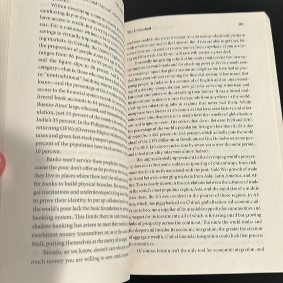 Paperback book: The Age of Cryptocurrency by Paul Vigna, Michael J Casey Used π - Picture 11 of 13